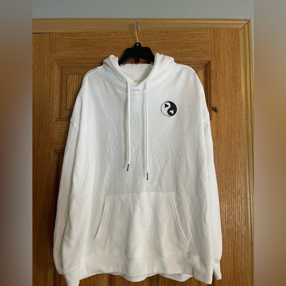 women’s large white hoodie